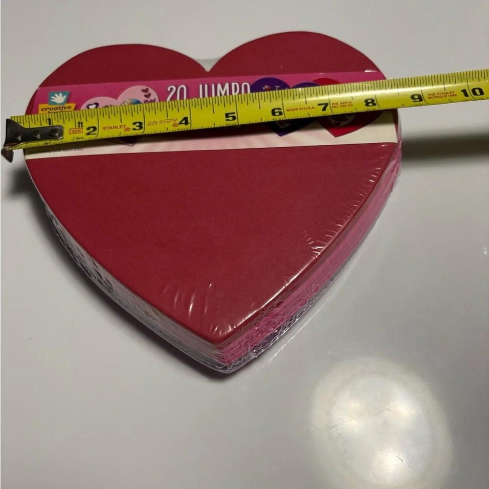 Red Jumbo Heart Party Decorations 20